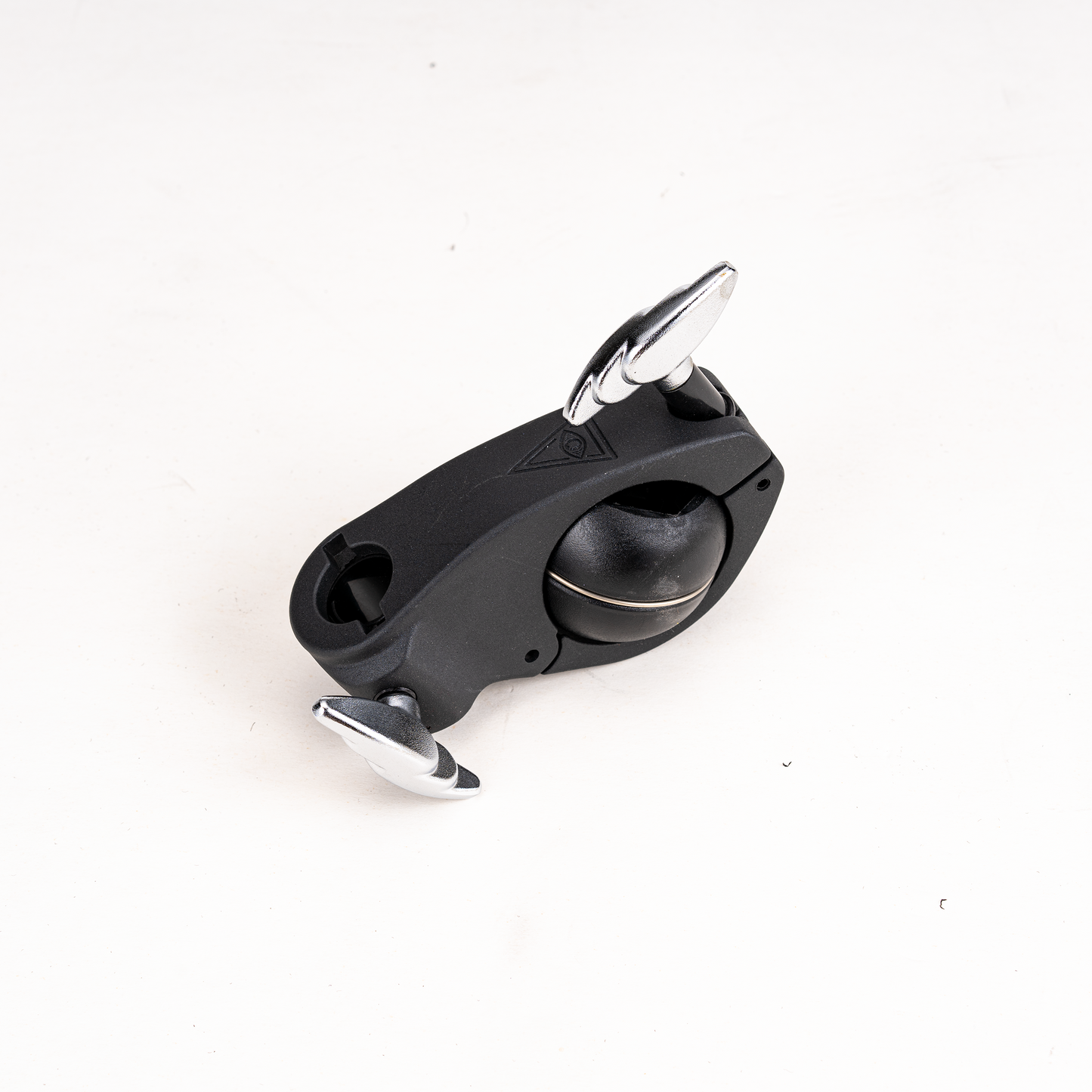 Straight half universal head